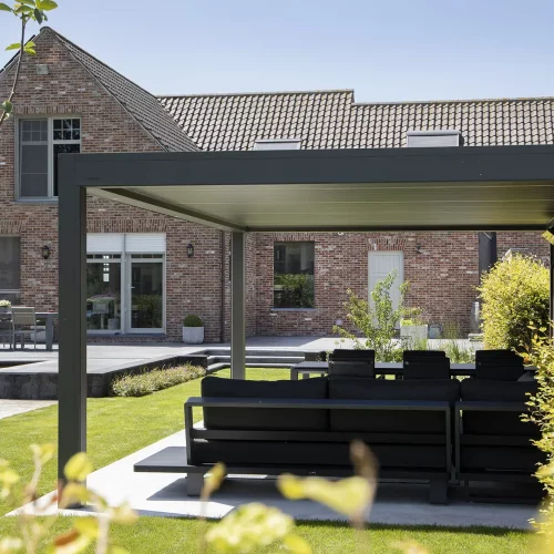 Brustor B250 XL in Anthrazit mit Screens, LED-Spots und Heizstrahler