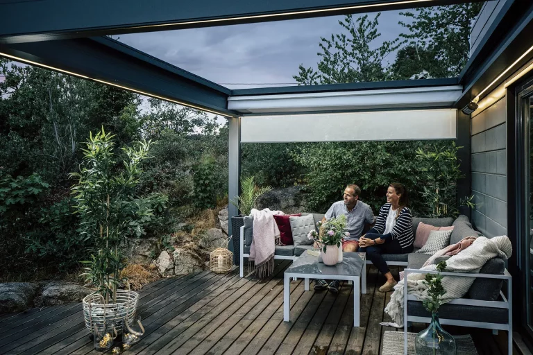 Brustor-Lamellendach B300 an einem Haus auf Nøtterøy